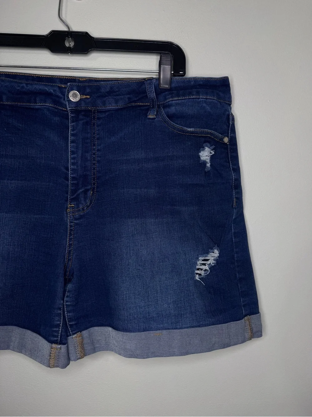 Judy Blue JB1529 Dark Blue High Waisted Distressed Cuffed Denim Shorts 2XL 2X